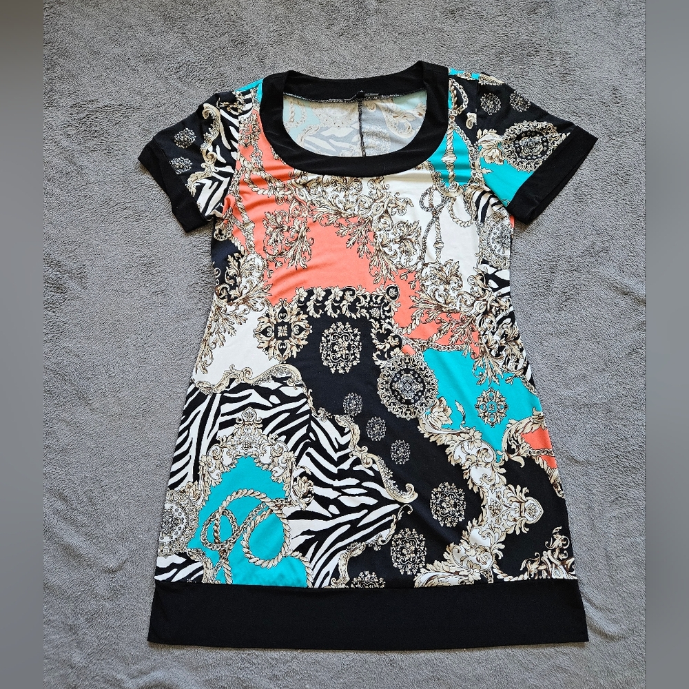 Studio by Tiana B. Retro Patterned Short Sleeve Mini Dress